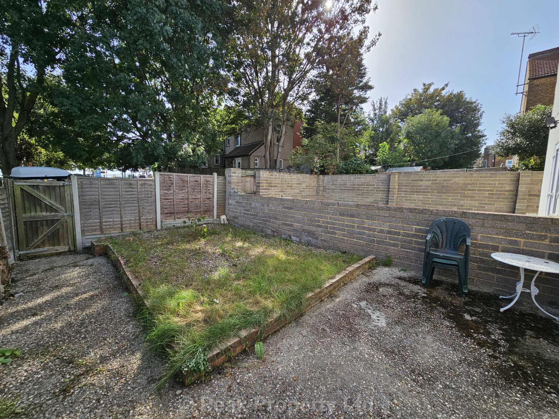 Heygate Avenue, Southend On Sea, Image 6