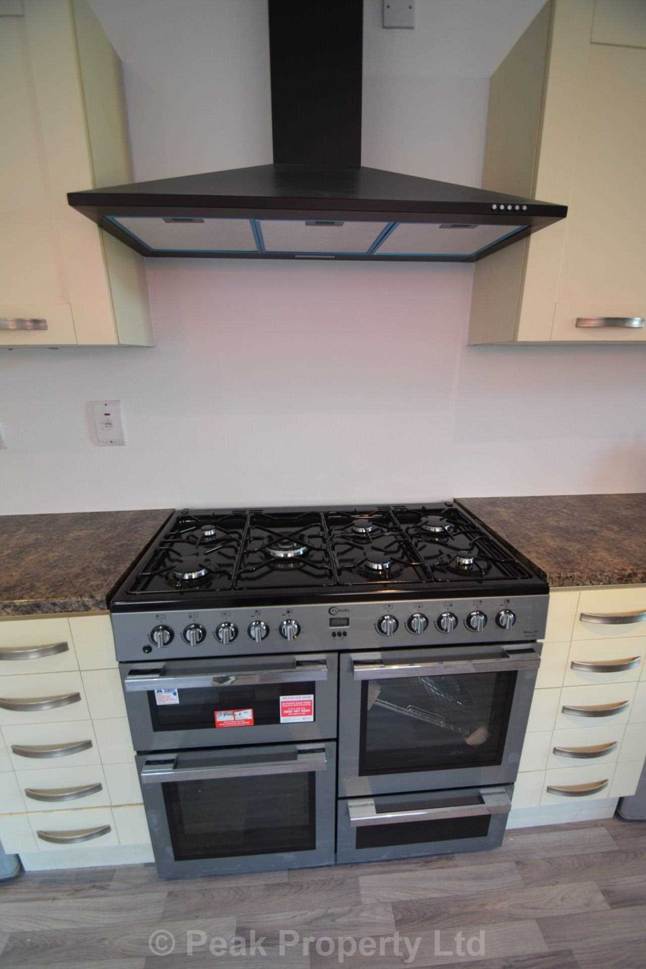 Windermere Road, Southend On Sea Room 2, Image 4