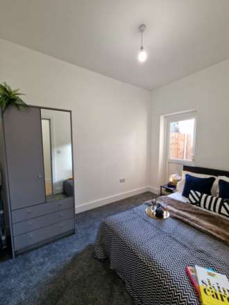 Room 2, Colchester Road, Southend On Sea