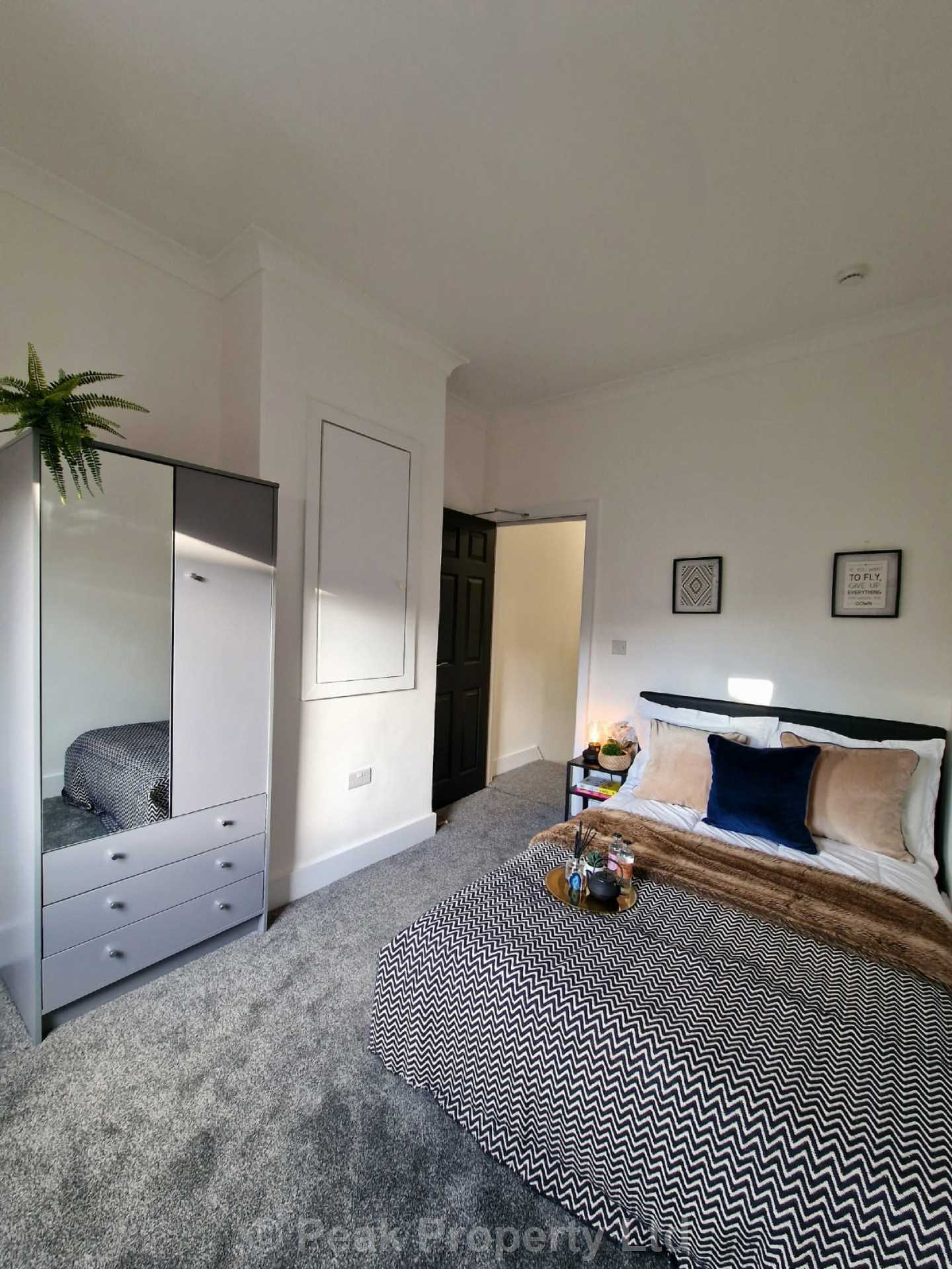 Room 3, Colchester Road, Southend On Sea, Image 1
