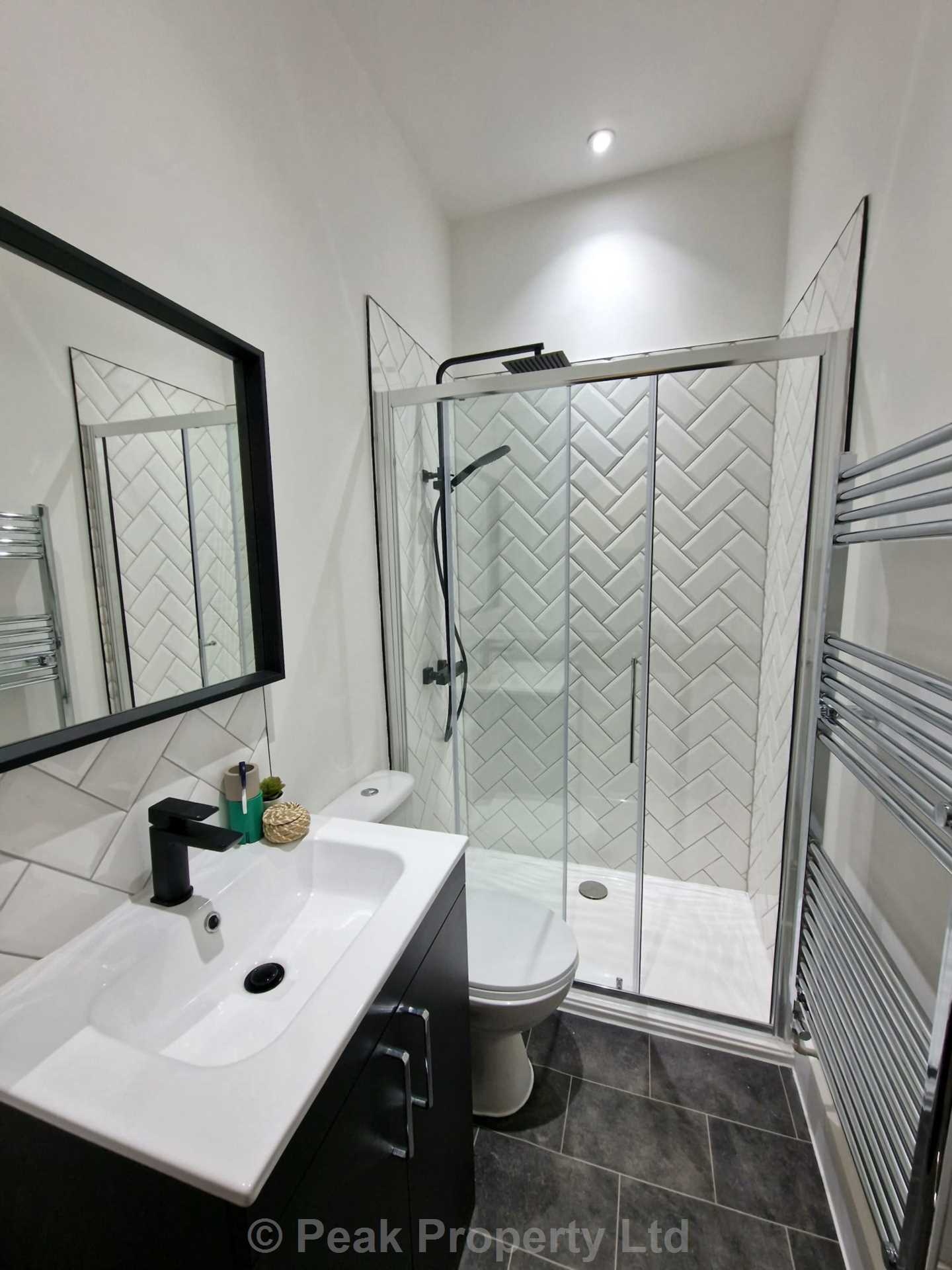 Room 3, Colchester Road, Southend On Sea, Image 13
