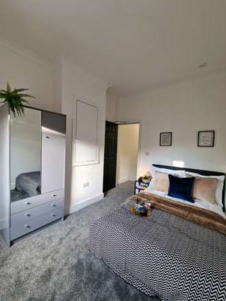 Room 3, Colchester Road, Southend On Sea