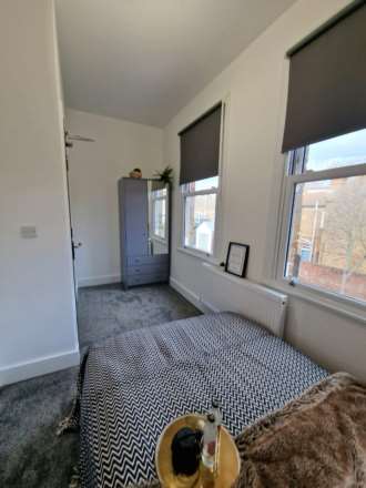 Room 5, Colchester Road, Southend On Sea