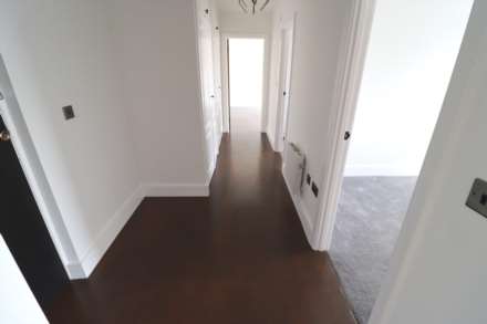 Waters Edge, Shorefield Road, Westcliff On Sea, Image 5