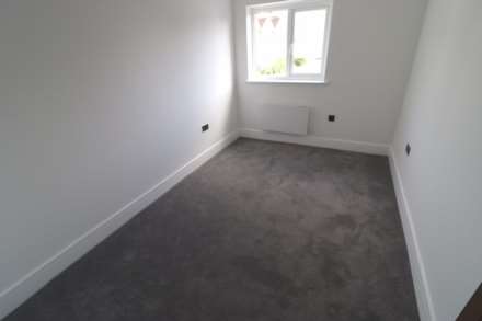 Waters Edge, Shorefield Road, Westcliff On Sea, Image 6
