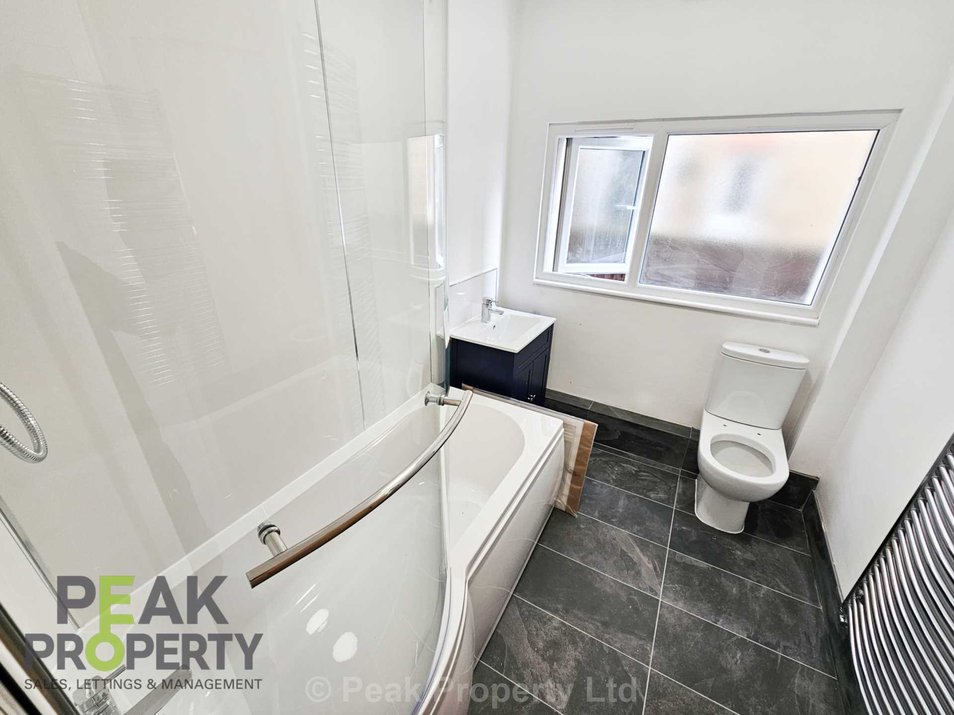 Albion Road, Westcliff On Sea, Image 2