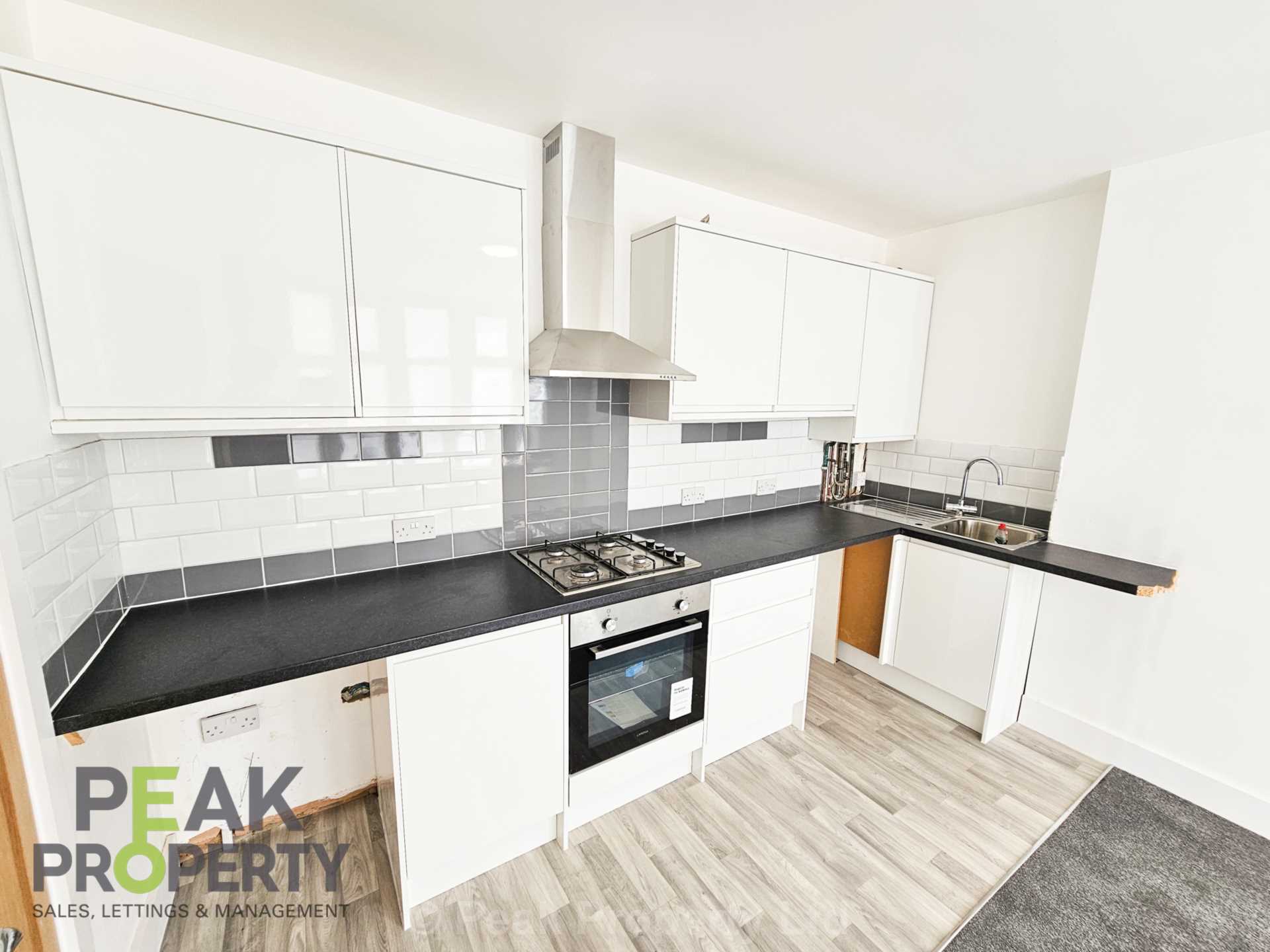 Albion Road, Westcliff On Sea, Image 3