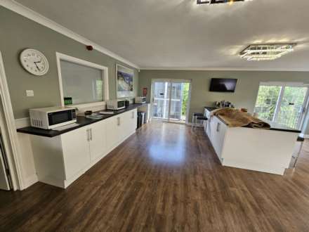 St Vincents Road, Westcliff On Sea, Image 5