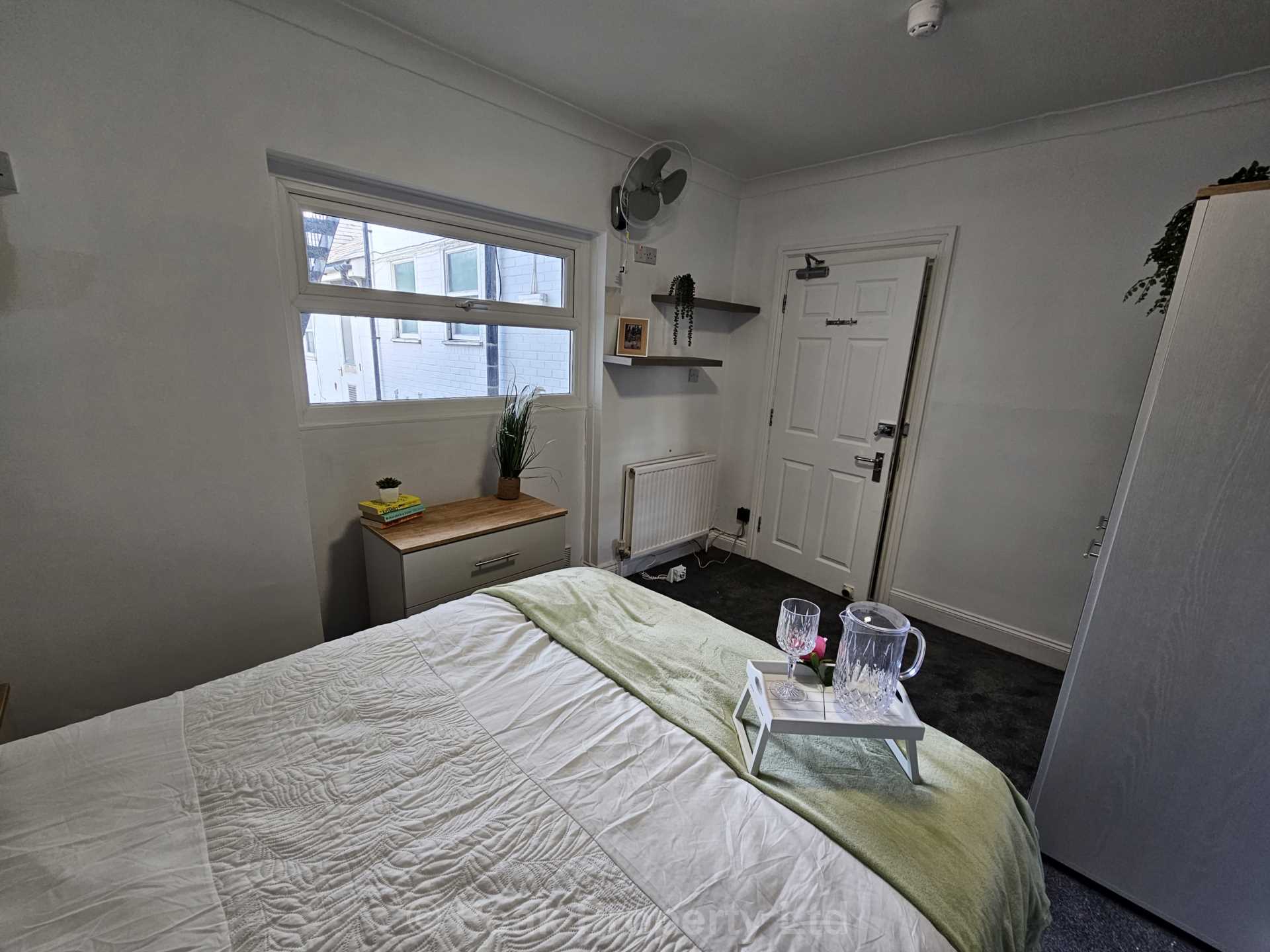 St. Vincents Road, Westcliff On Sea, Image 3