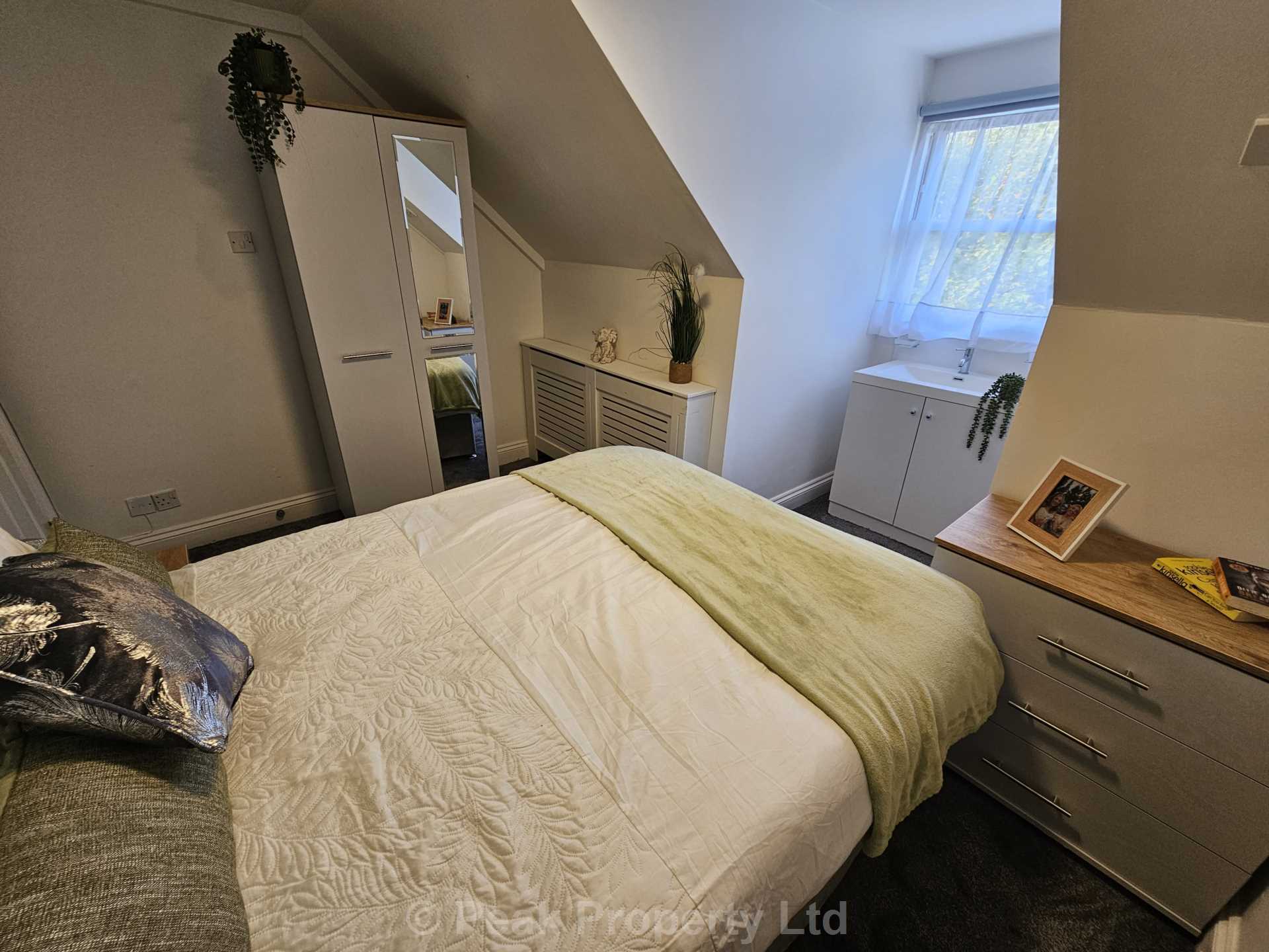 St. Vincents Road, Westcliff On Sea, Image 2