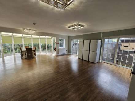 St. Vincents Road, Westcliff On Sea, Image 3