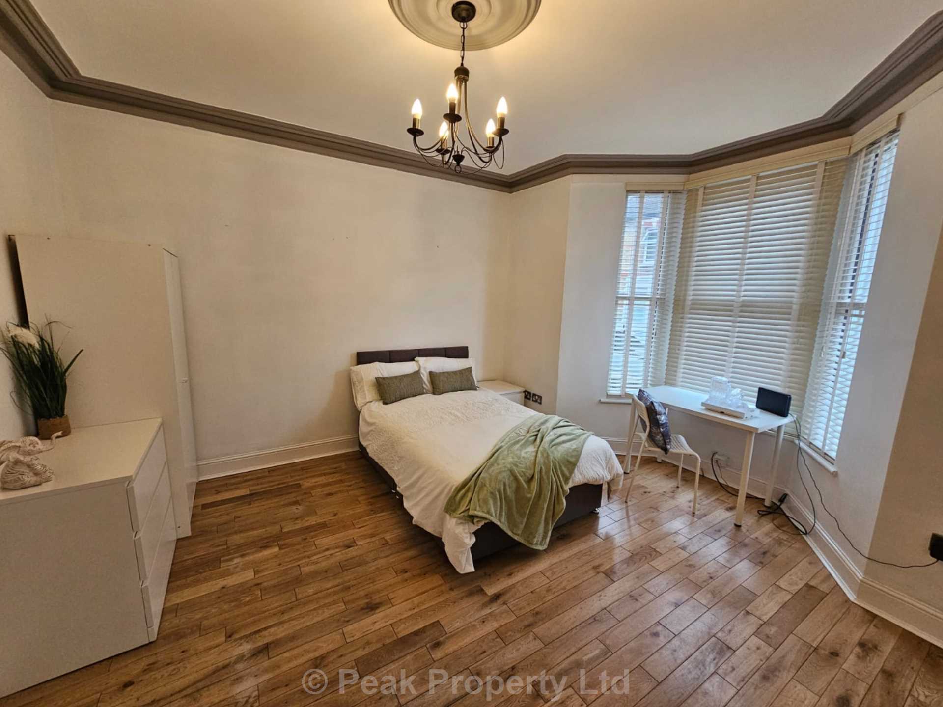 Room 1, Napier Avenue, Southend On Sea, Image 1