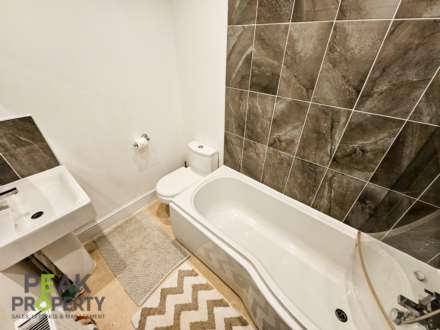 Room 2 Napier Avenue, Southend On Sea, Image 3
