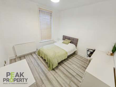 Room 2 Napier Avenue, Southend On Sea, Image 6