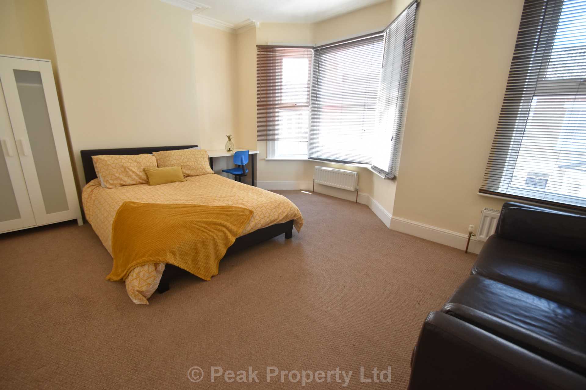Room 5, Gordon Road, Southend On Sea, Image 1