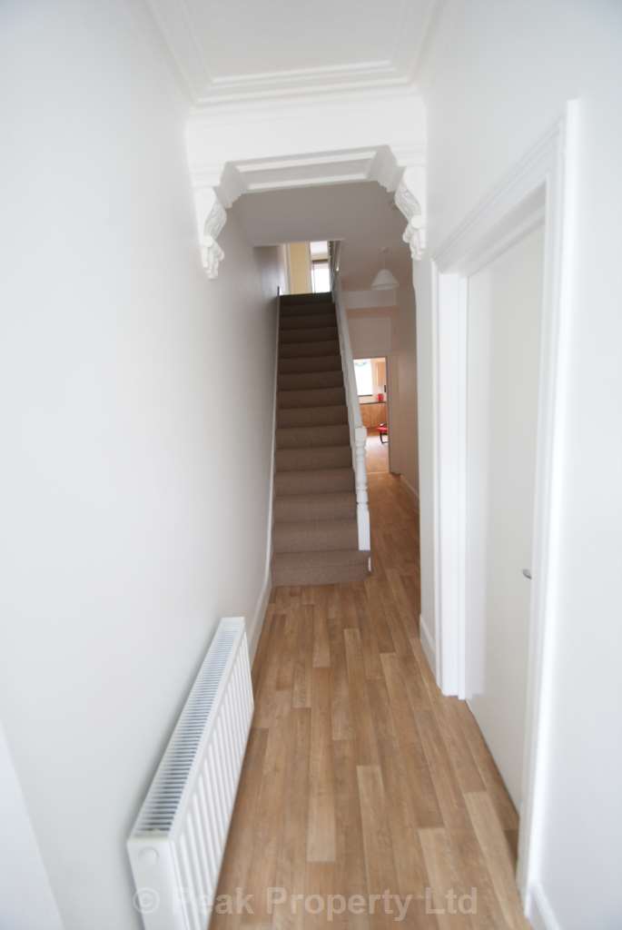 Room 5, Gordon Road, Southend On Sea, Image 8
