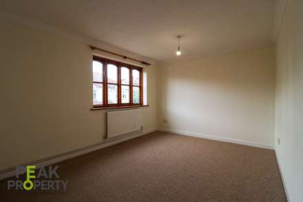 Castleton Road, Southend On Sea, Image 5