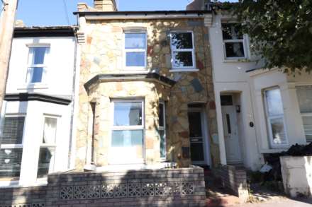 3 Bedroom Terrace, Hartington Place, Southend On Sea