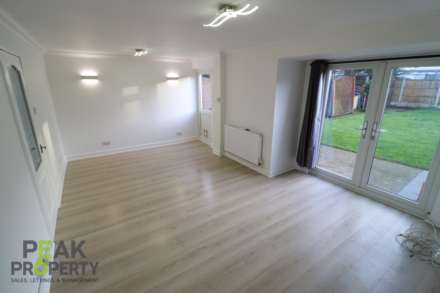 Writtle Walk, Basildon, Image 3