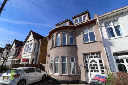 Property For Sale Elderton Road, Westcliff On Sea