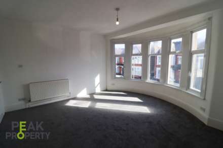 Elderton Road, Westcliff On Sea, Image 6