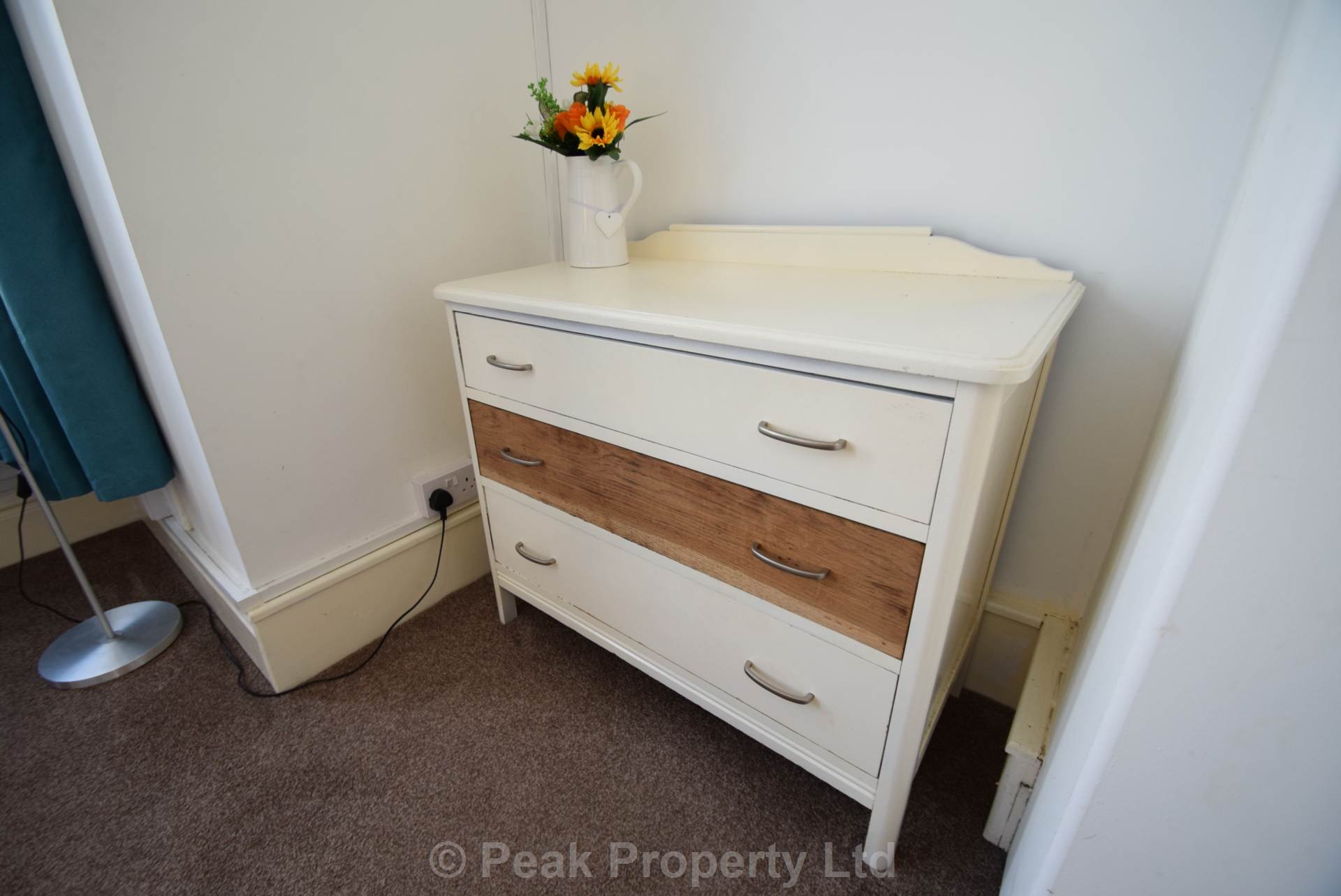 BIG ROOMS! COMMUNAL LOUNGE! York Road, Southend On Sea, Image 22