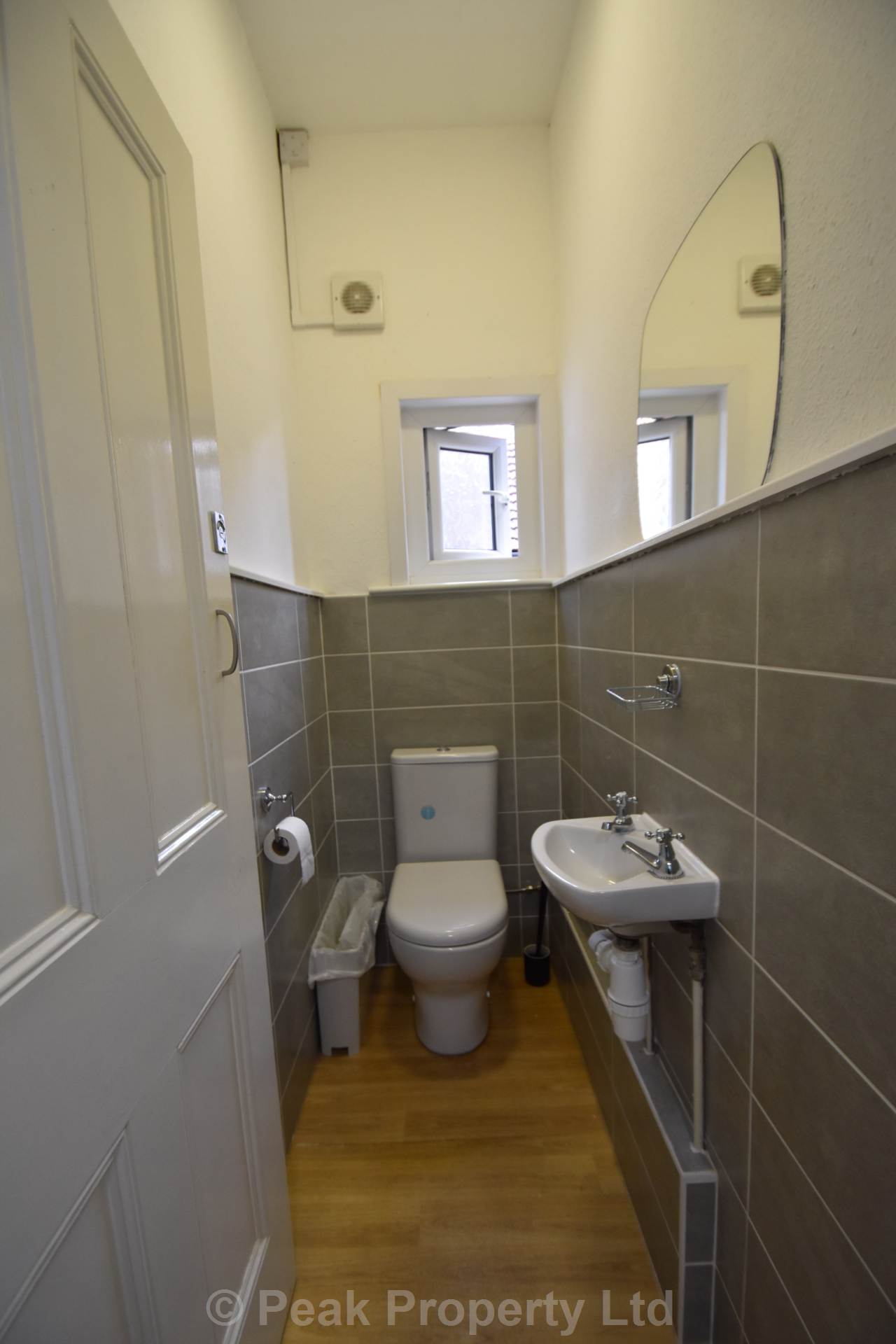 BIG ROOMS! COMMUNAL LOUNGE! York Road, Southend On Sea, Image 3