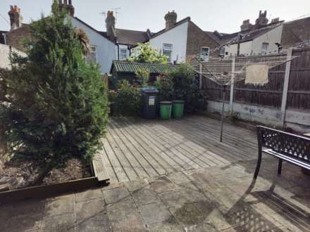 BIG ROOMS! COMMUNAL LOUNGE! York Road, Southend On Sea, Image 10