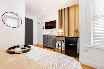 Room 1, Heygate Avenue, Southend On Sea, Image 20