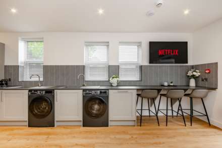 Room 2, Heygate Avenue, Southend On Sea, Image 9