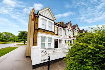 Room 3, Heygate Avenue, Southend On Sea, Image 15