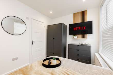Room 4, Heygate Avenue, Southend On Sea, Image 18
