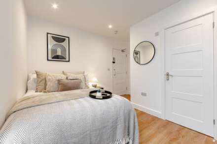 Room 4, Heygate Avenue, Southend On Sea, Image 20