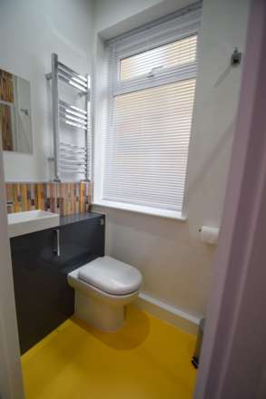 Westborough Road, Westcliff On Sea, Image 5