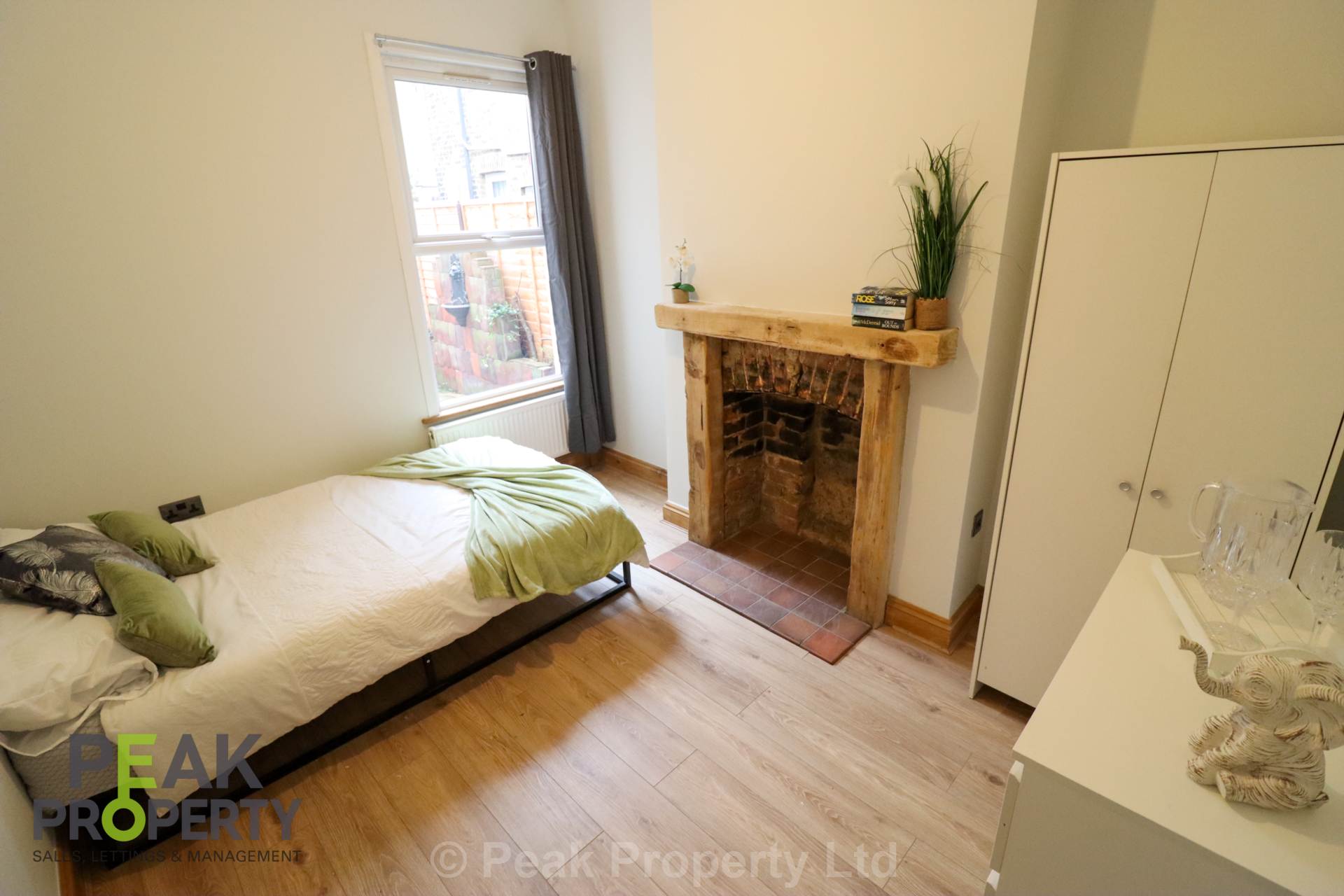 Napier Avenue, Southend On Sea, Image 10