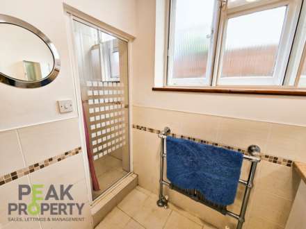 Room 4, Canewdon Road, Westcliff on Sea, Image 12