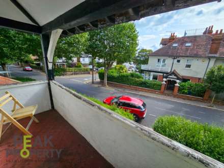 Room 6, Canewdon Road, Westcliff On Sea, Image 3