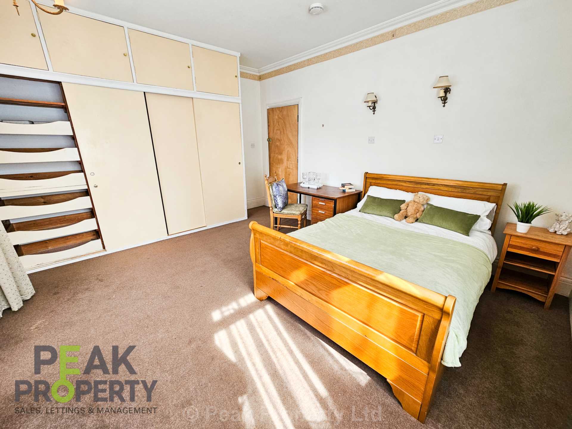 Room 7, Canewdon Road, Westcliff On Sea, Image 3