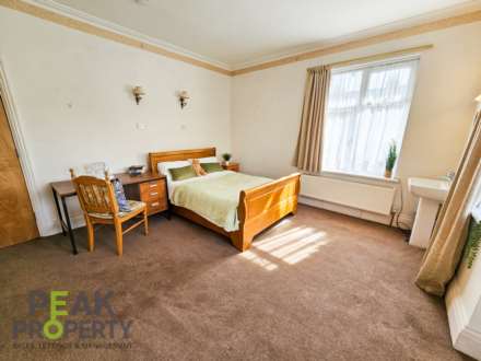 Room 7, Canewdon Road, Westcliff On Sea, Image 1