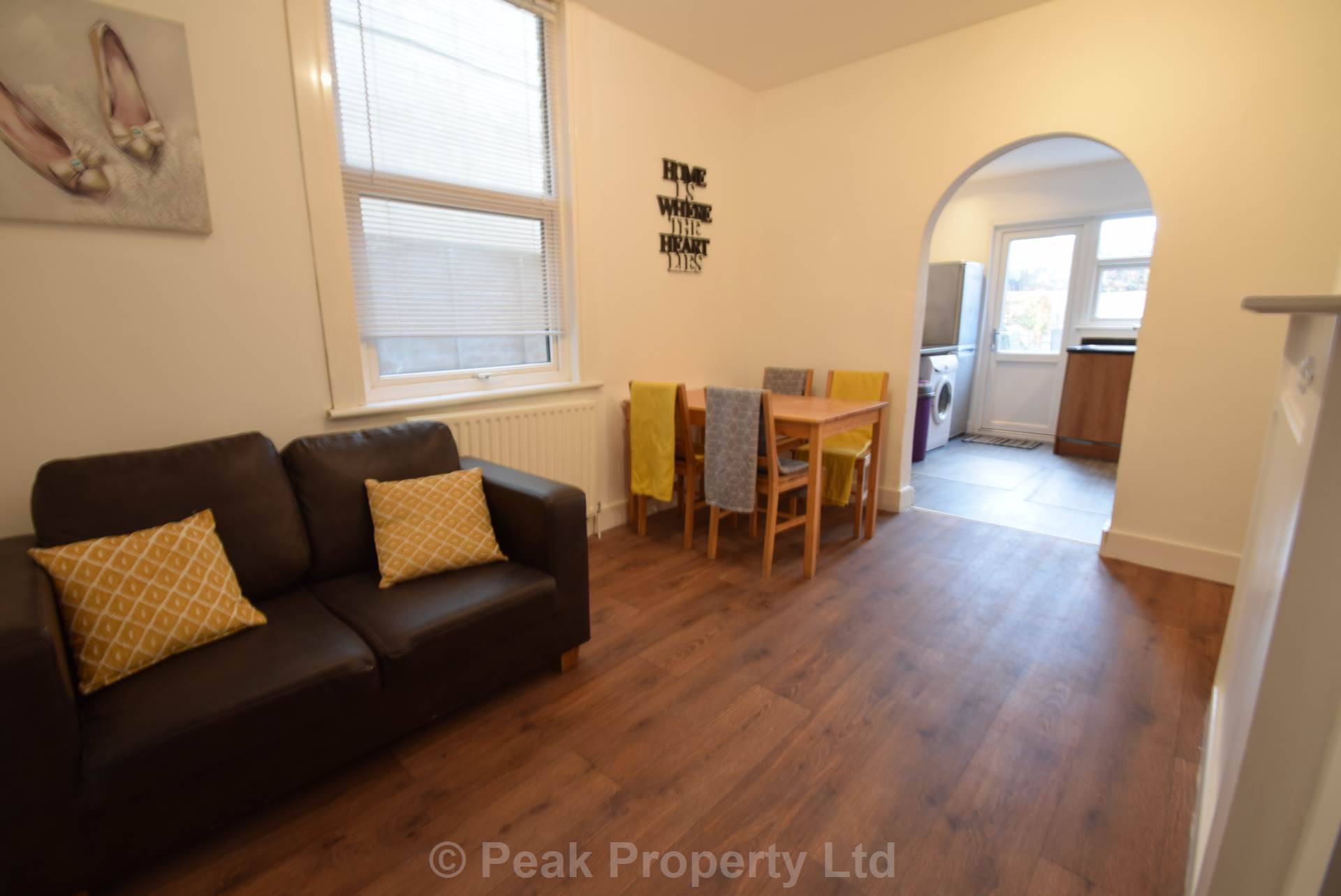 Room 2, Salisbury Avenue, Westcliff On Sea, Image 4