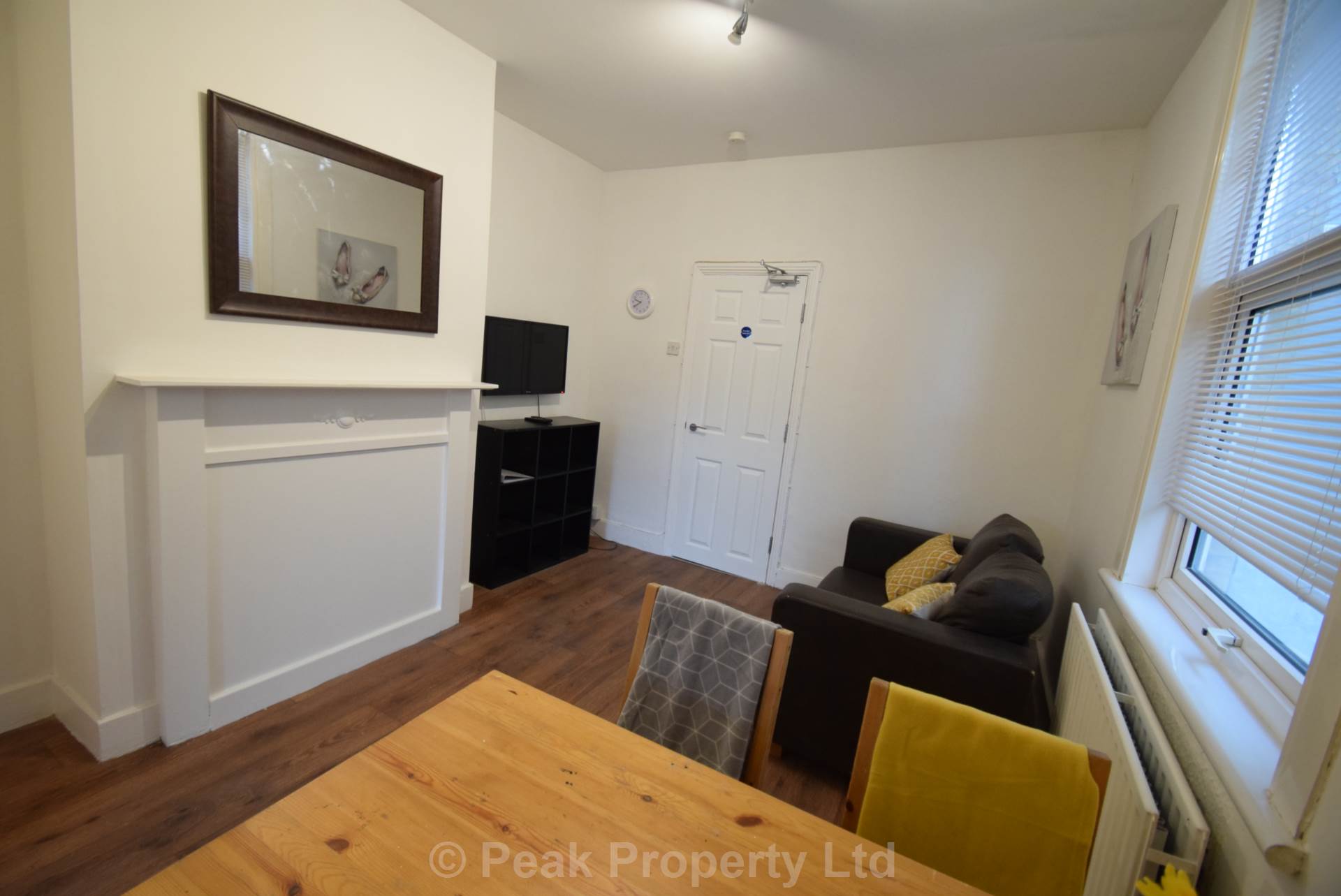 Room 2, Salisbury Avenue, Westcliff On Sea, Image 5
