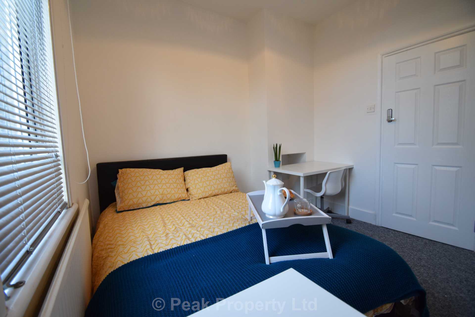 Room 3 - Salisbury Avenue, Westcliff On Sea, Image 2