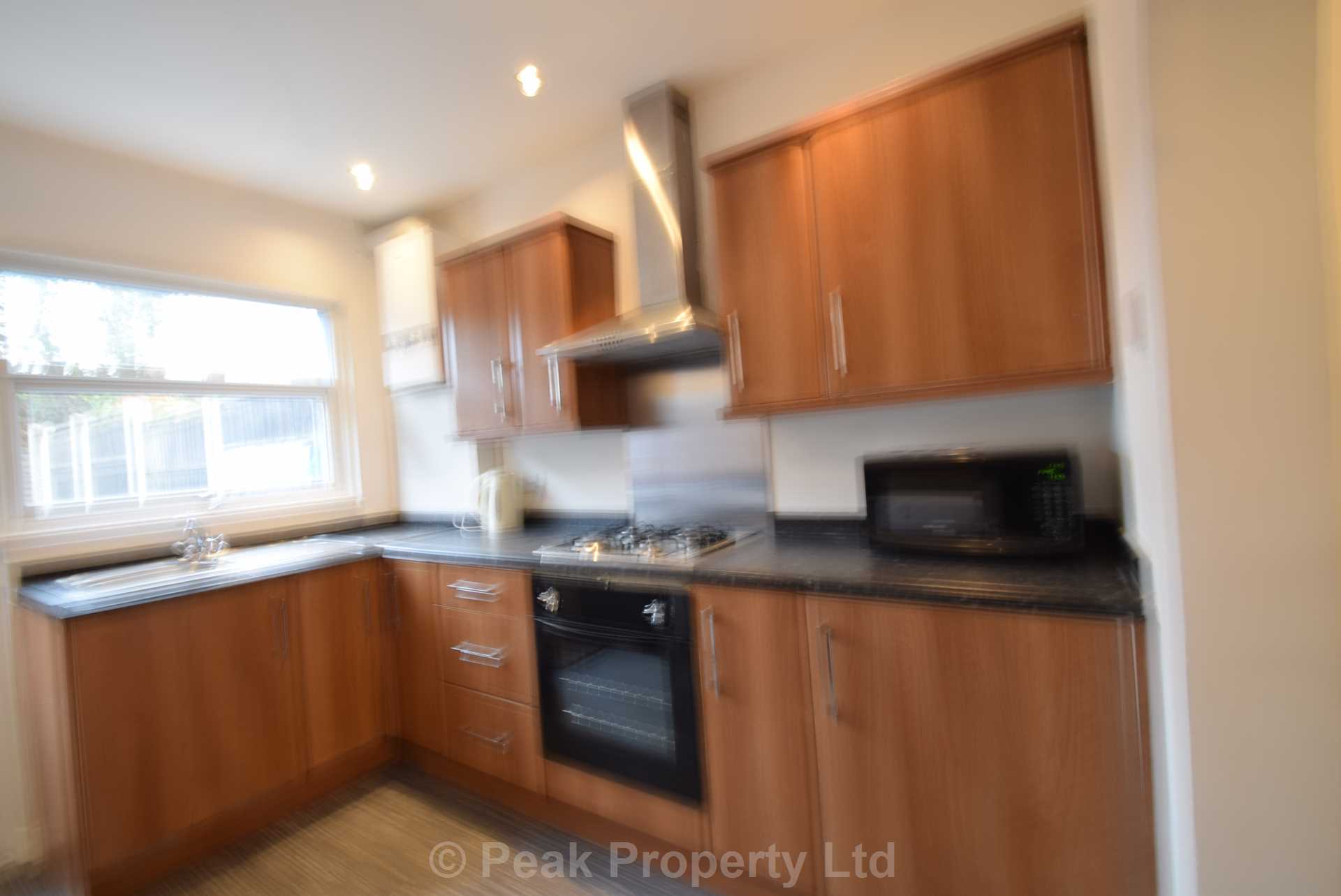 Room 3 - Salisbury Avenue, Westcliff On Sea, Image 5