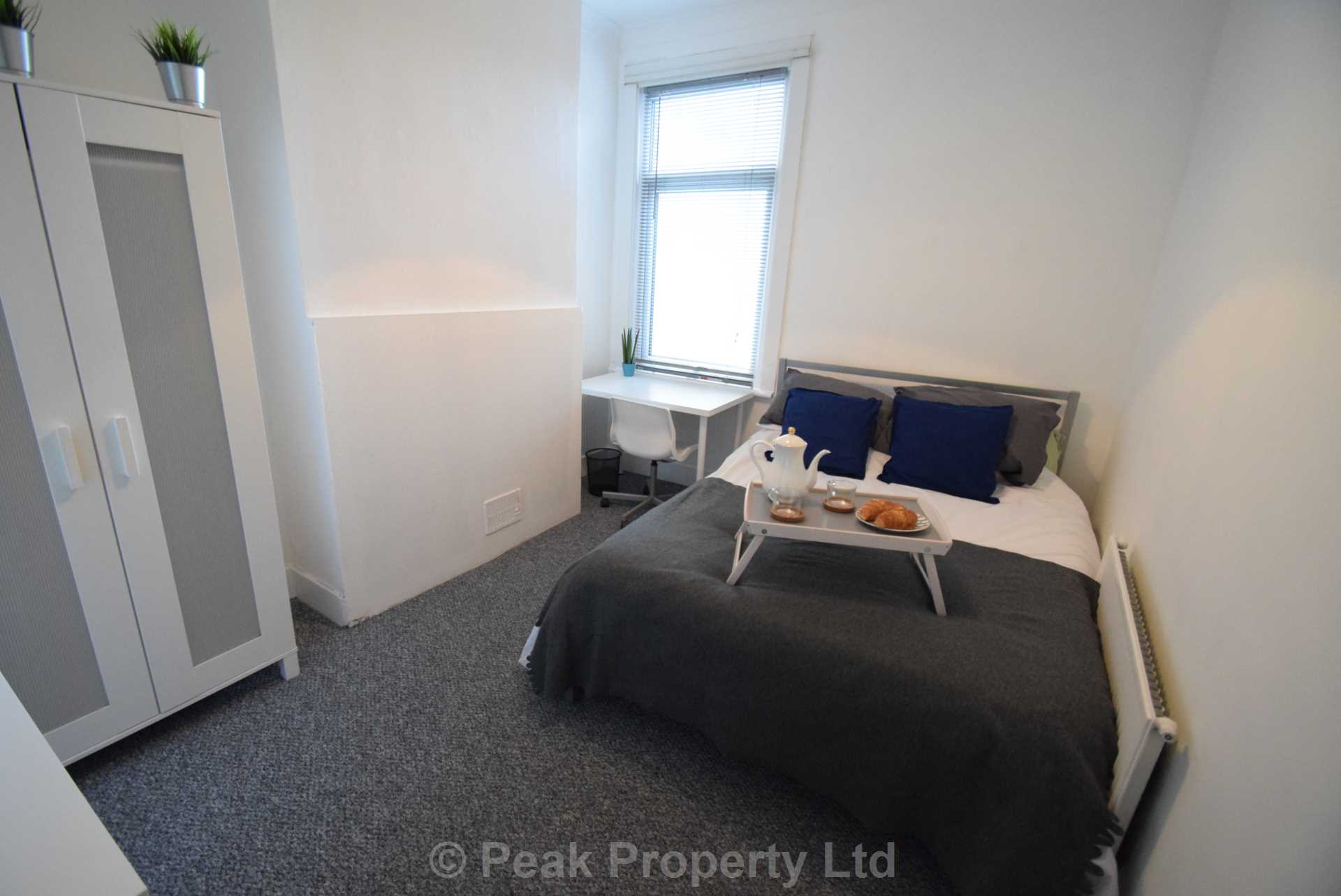 Room 4, Salisbury Avenue, Westcliff On Sea, Image 1