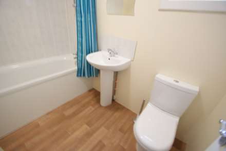 Room 1, Gordon Road, Southend On Sea, Image 4