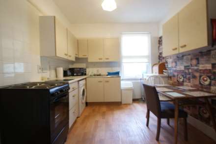 Chelmsford Avenue, Image 7