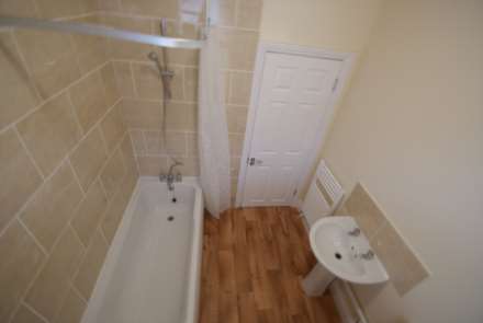 Burdett Avenue, Westcliff On Sea, Image 5