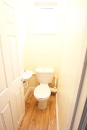 Burdett Avenue, Westcliff On Sea, Image 6