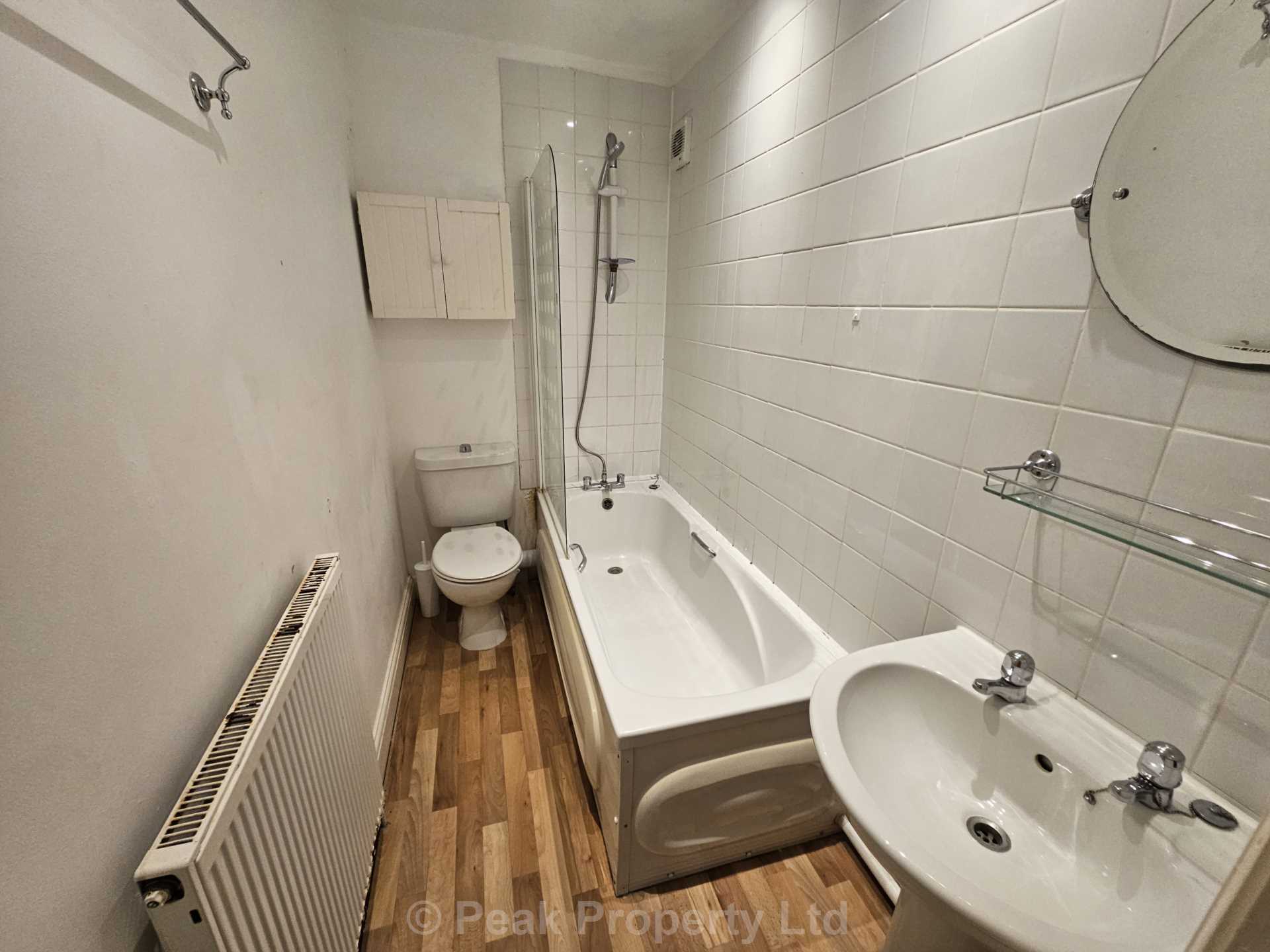 😀STUDENTS😀 ALL 5 ROOMS AVAILABLE!  STUDENT HOUSE SHARE Room 1 - Salisbury Avenue, Westcliff On Sea, Image 4