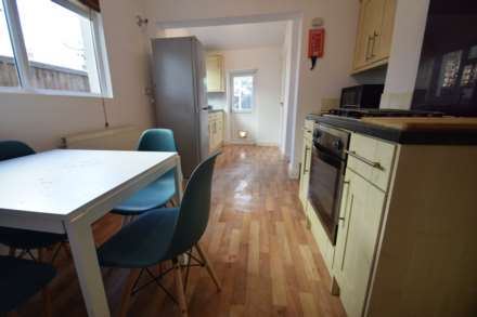 2 ROOMS AVAILABLE ONLY A £250 DEPOSIT! Room 1 - Salisbury Avenue, Westcliff On Sea, Image 3